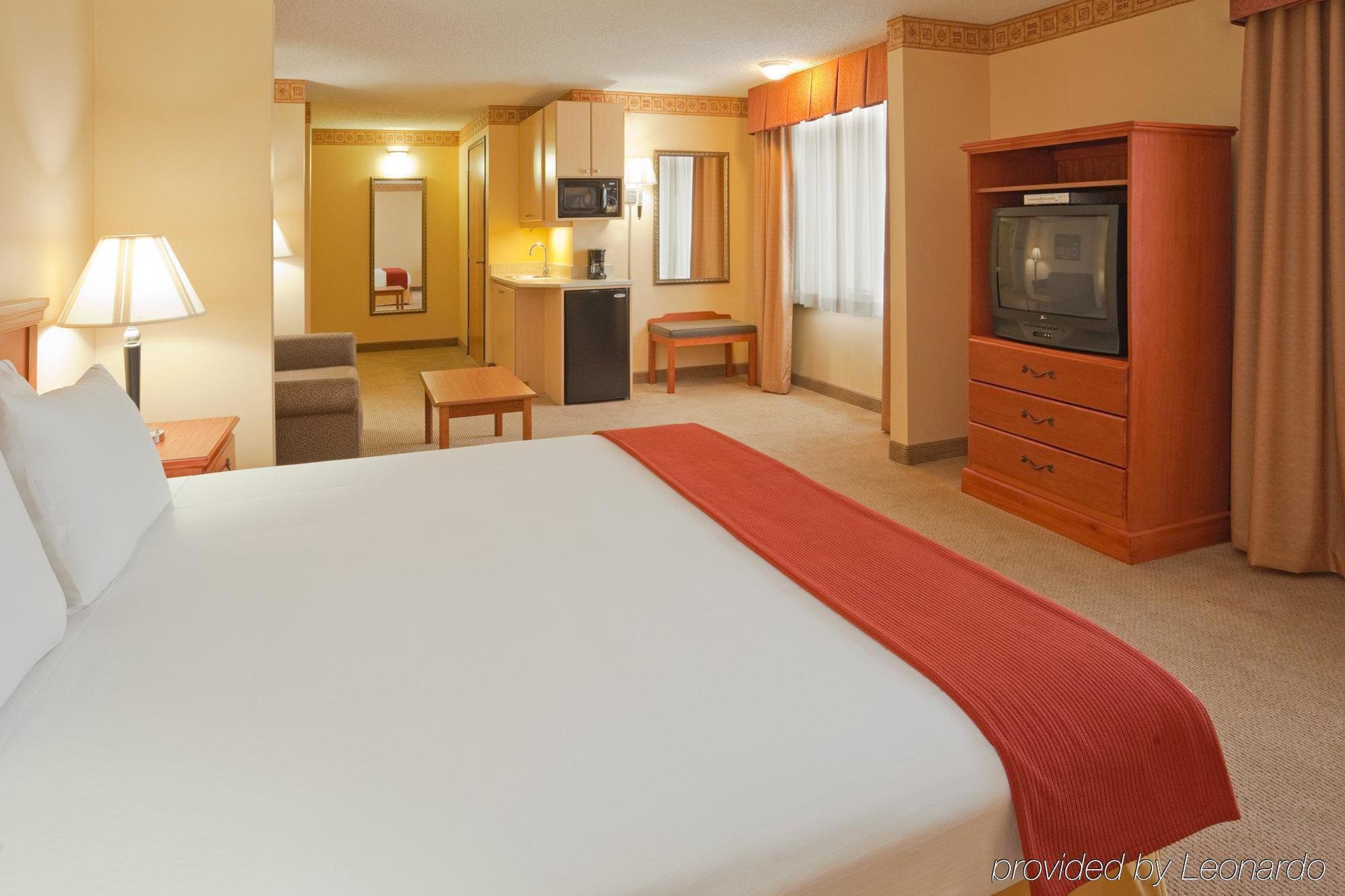Holiday Inn Express Hotel & Suites Livermore By Ihg Værelse billede