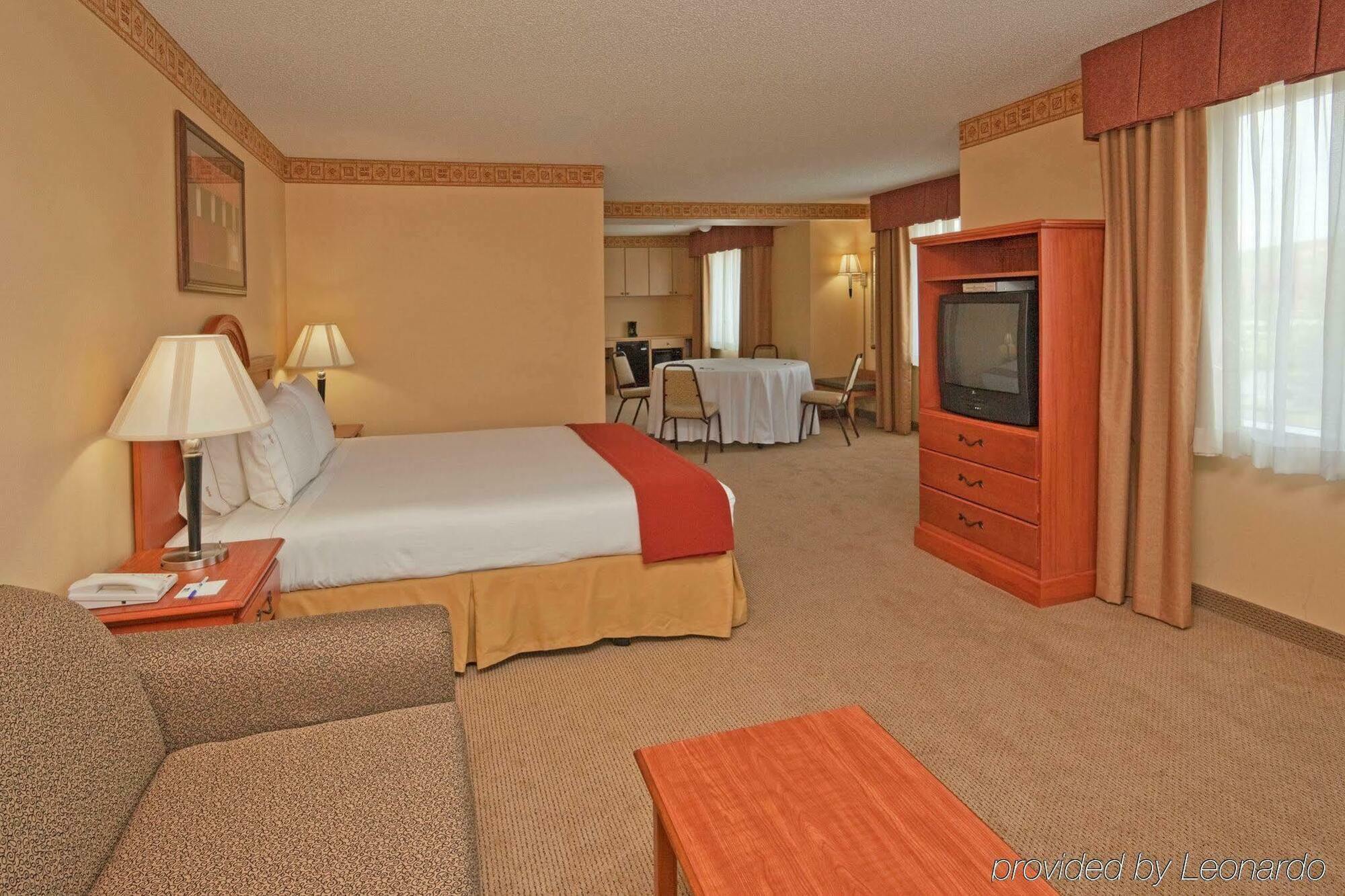 Holiday Inn Express Hotel & Suites Livermore By Ihg Værelse billede