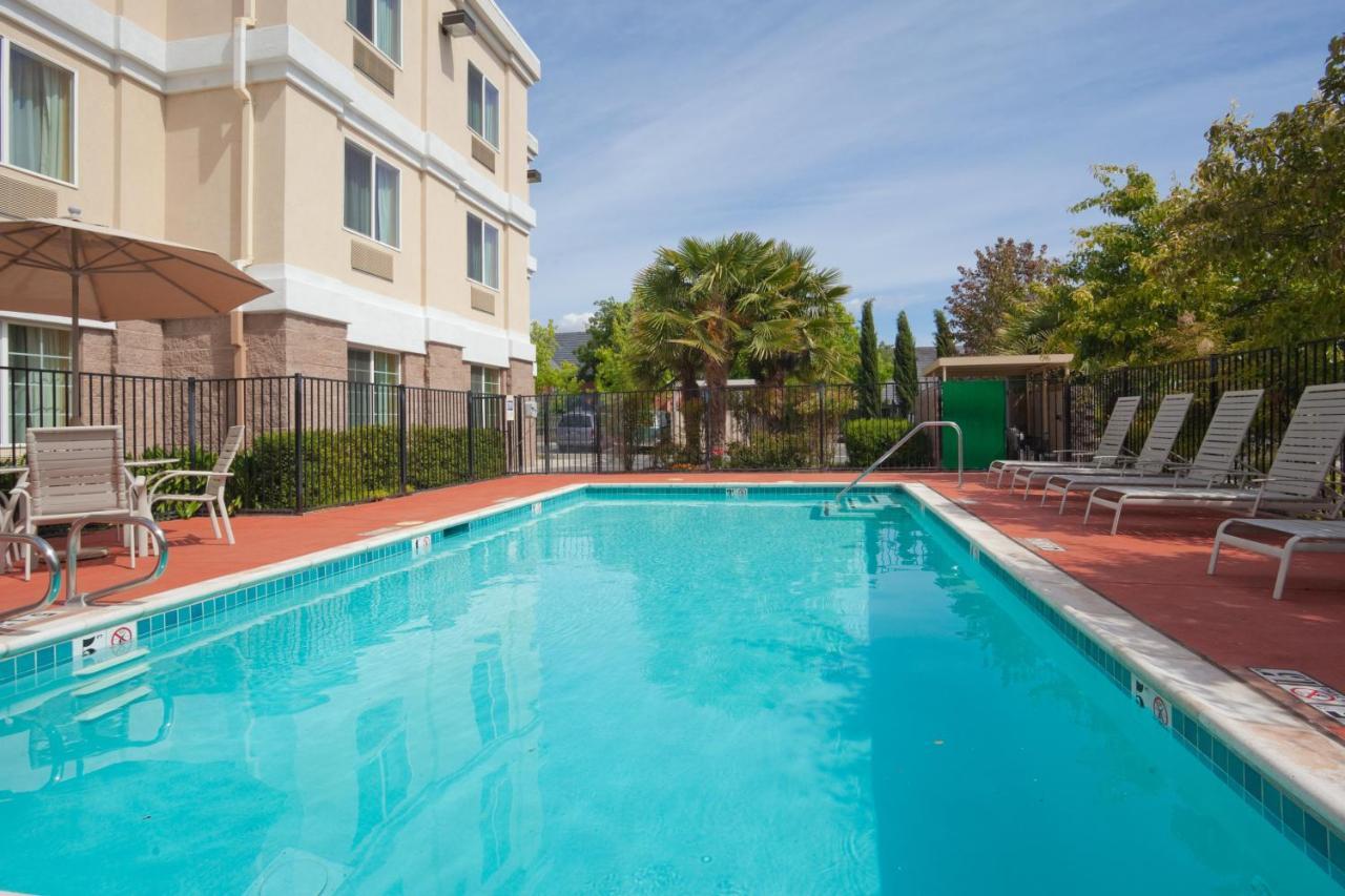 Holiday Inn Express Hotel & Suites Livermore By Ihg Eksteriør billede
